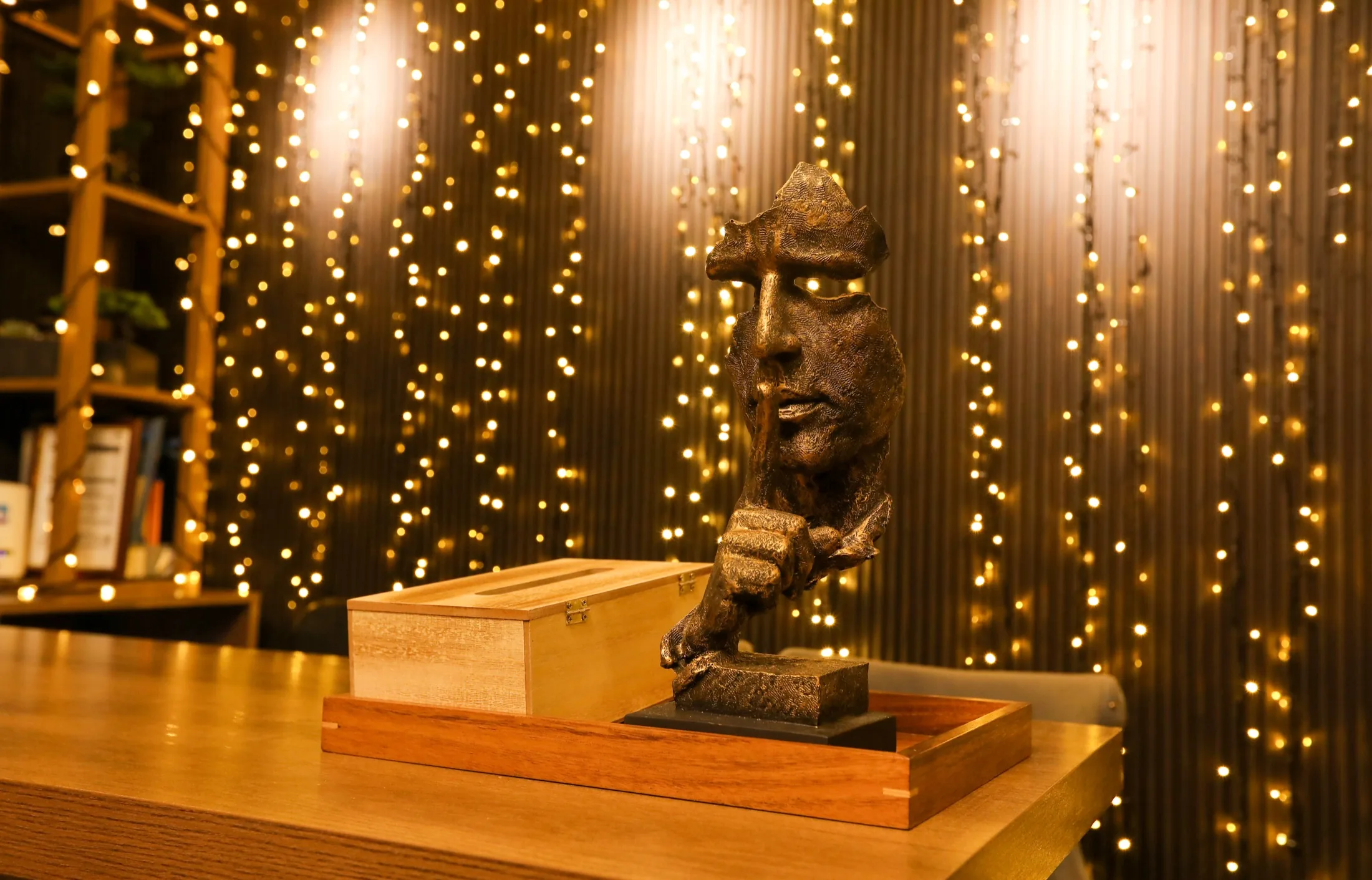 Reception and decor at Impressive Spa MarinaScape Mall Dubai